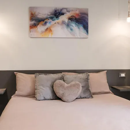 Couette-café Ladi House