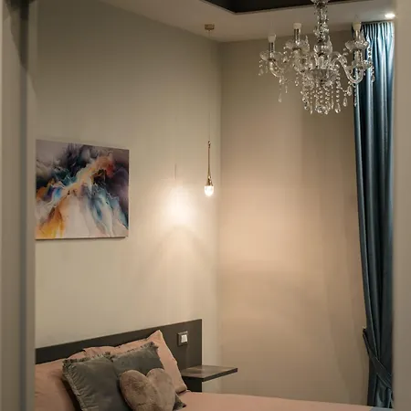 Bed & Breakfast Ladi House Nola